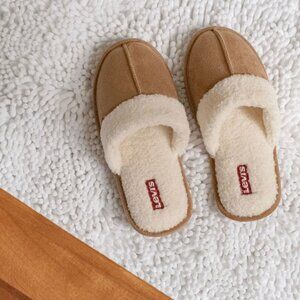 Levi’s Women’s Talya Microsuede Scuff House Slippers Cozy Slip On Size S & XL